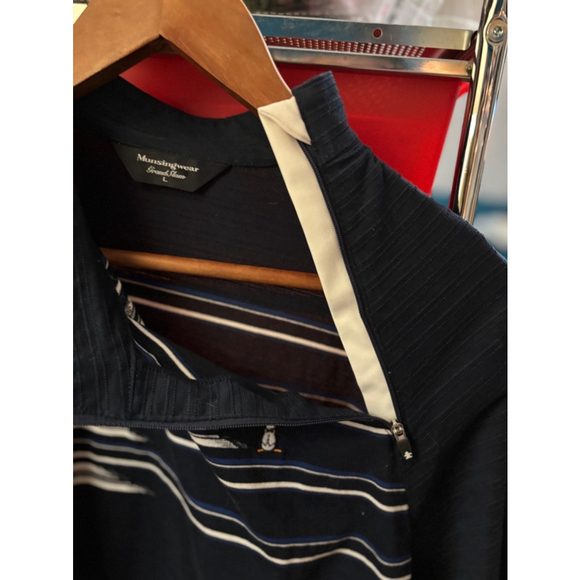 Men's Munsingwear Shirt, Size L, Navy - Picture 5 of 6